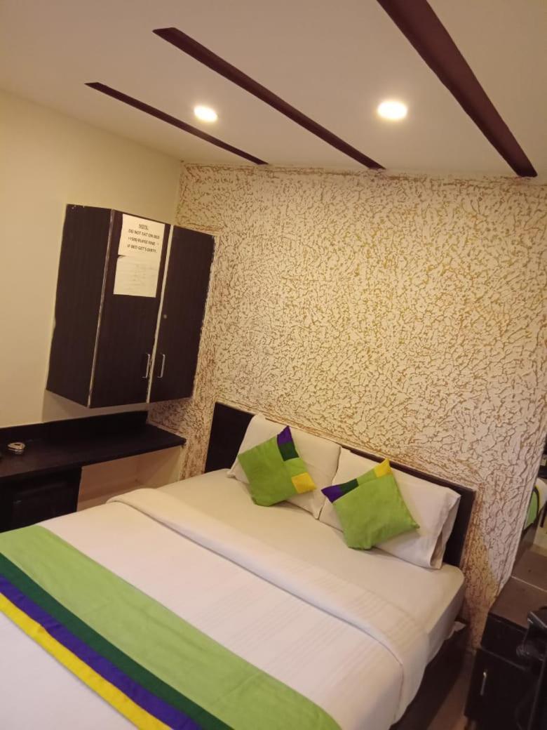 Abs Comforts Villa Mysore Luaran gambar